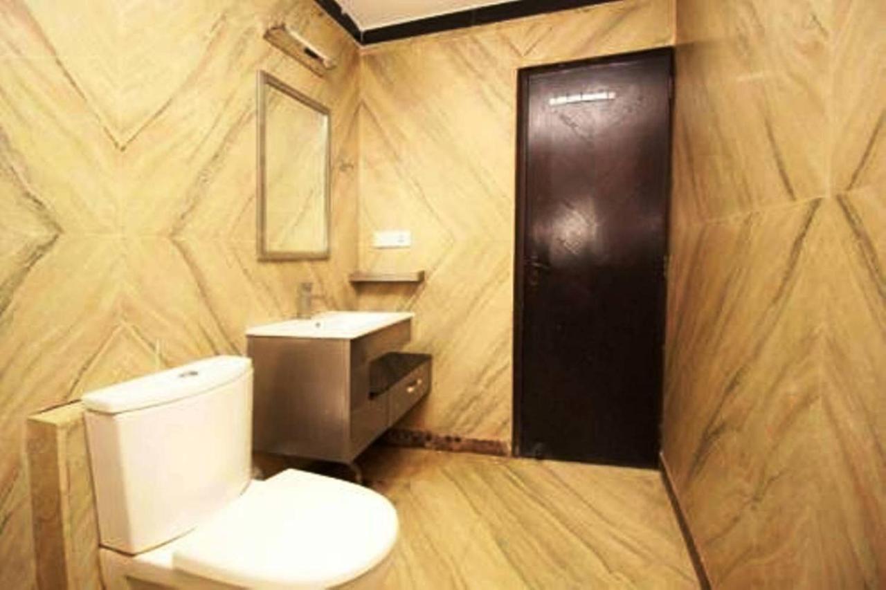 Hotel Vipul Grand Gurgaon Exterior foto